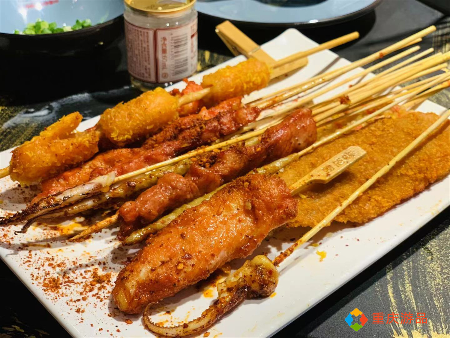重庆串串攻略：近百种菜品随便选，甜品小吃都免费，39元一个人
