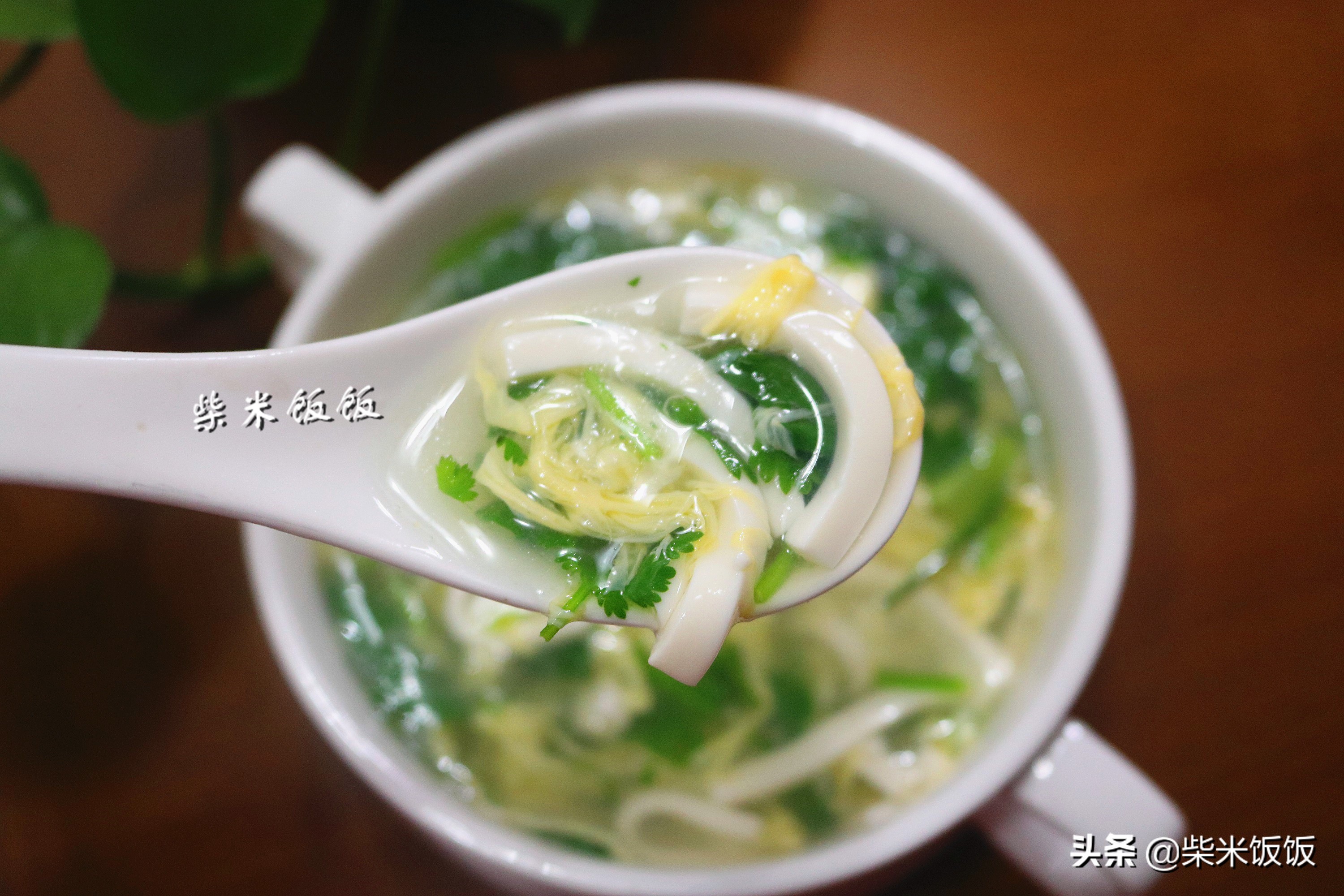 大暑时节多喝汤，分享这4种做法，清热消暑，舒心过夏天