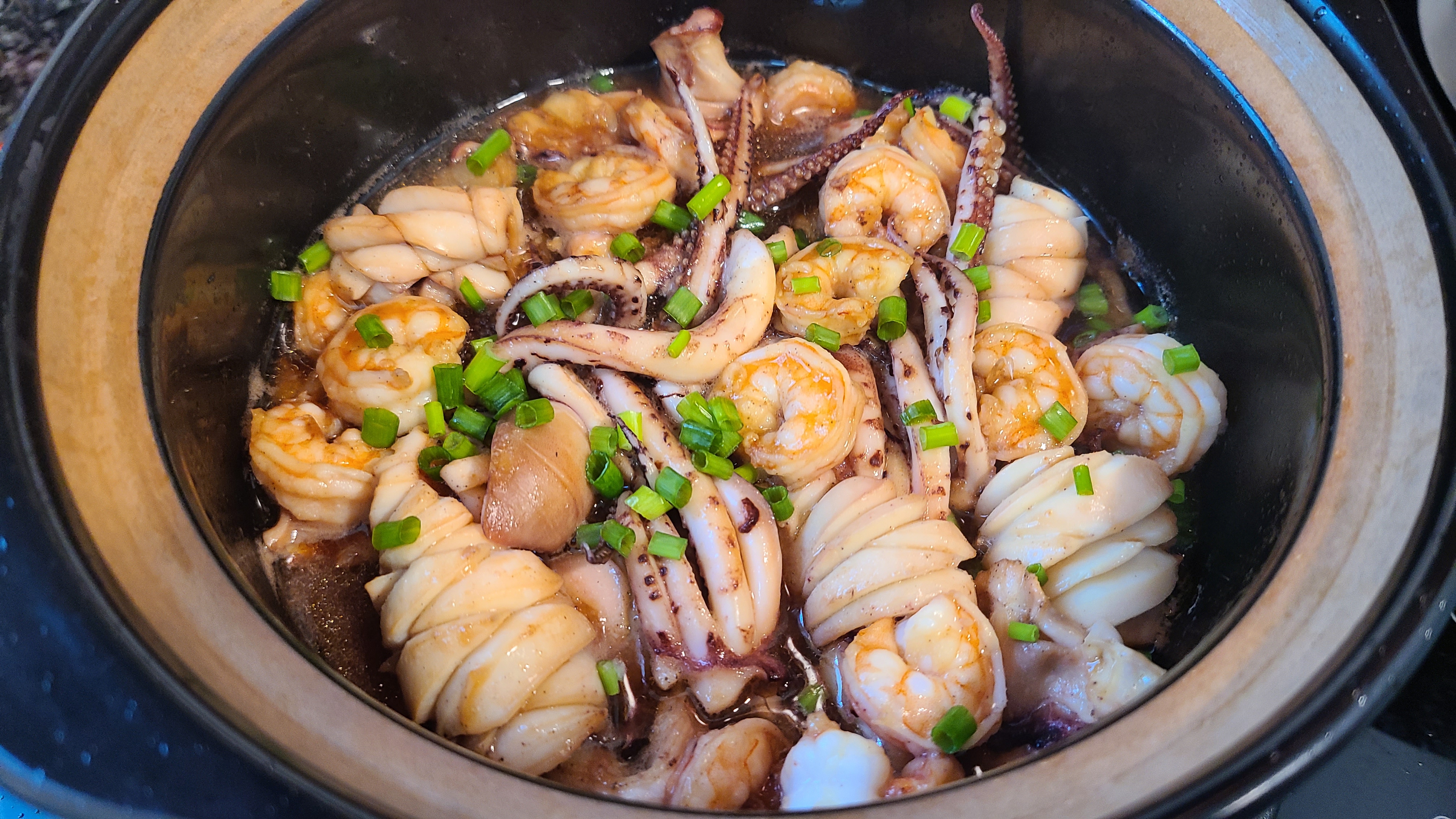 魷魚蝦煲這樣做太香了，很好吃的家常菜，味道鮮美又簡單