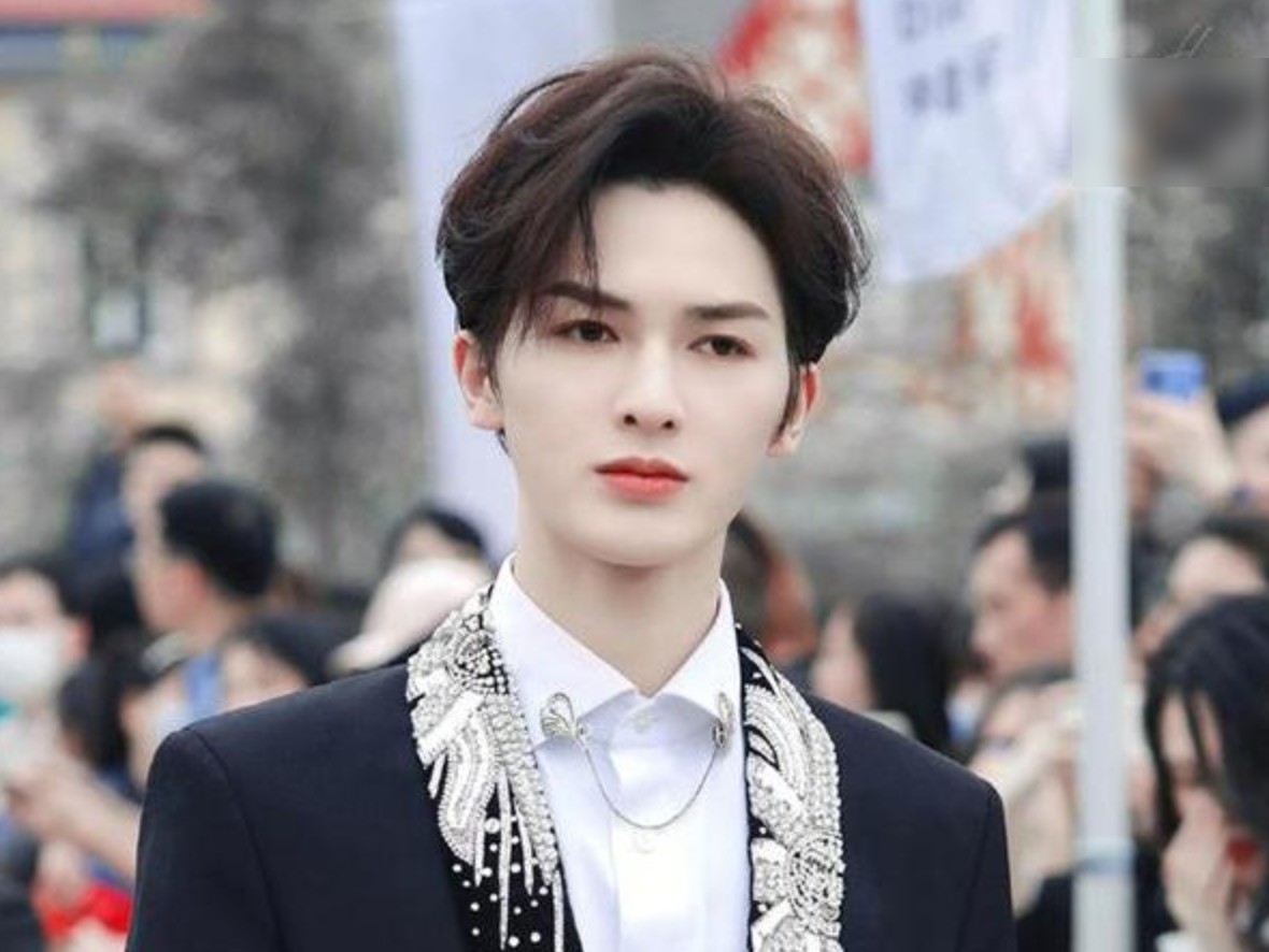 Road of new theatrical work pours out of Zhu Zhengting fully, these detail below advertent camera lens, let a person expect indeed