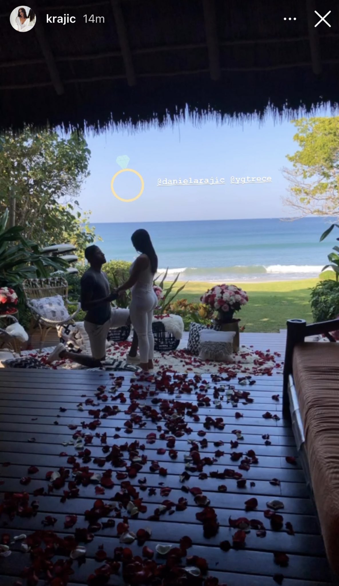 恭喜！喬治海邊求婚女友成功，性感灰姑娘苦戀7年正式上位！-黑特籃球-NBA新聞影音圖片分享社區