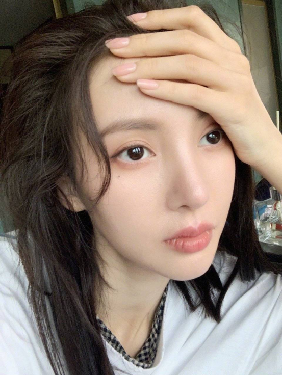 从绯闻女星到一身骂名，乘风破浪的金晨回怼：别给我乱扣帽子