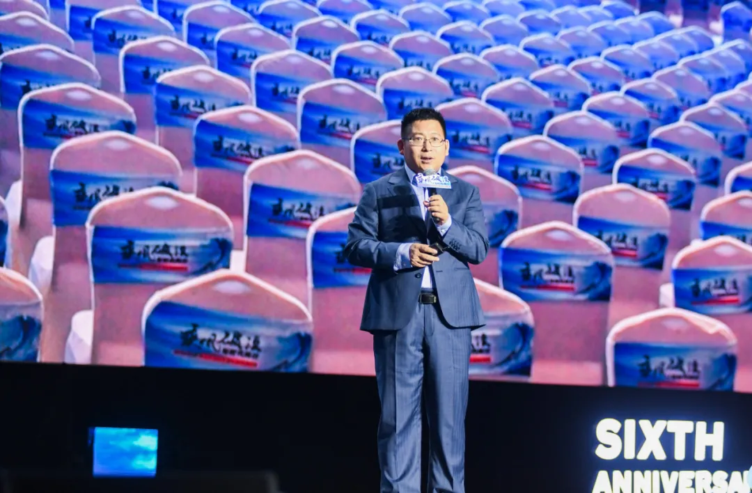 互联网人走进茅台镇，一年卖酒20个亿