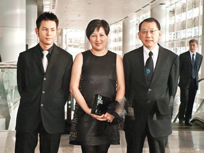 号称商业传奇杨受成，情史丰富，他的一生是什