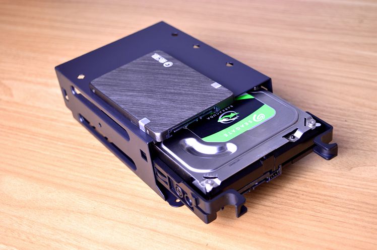 侧透机箱是主流？光污染更伤眼，Tt挑战者H8静音机箱体验