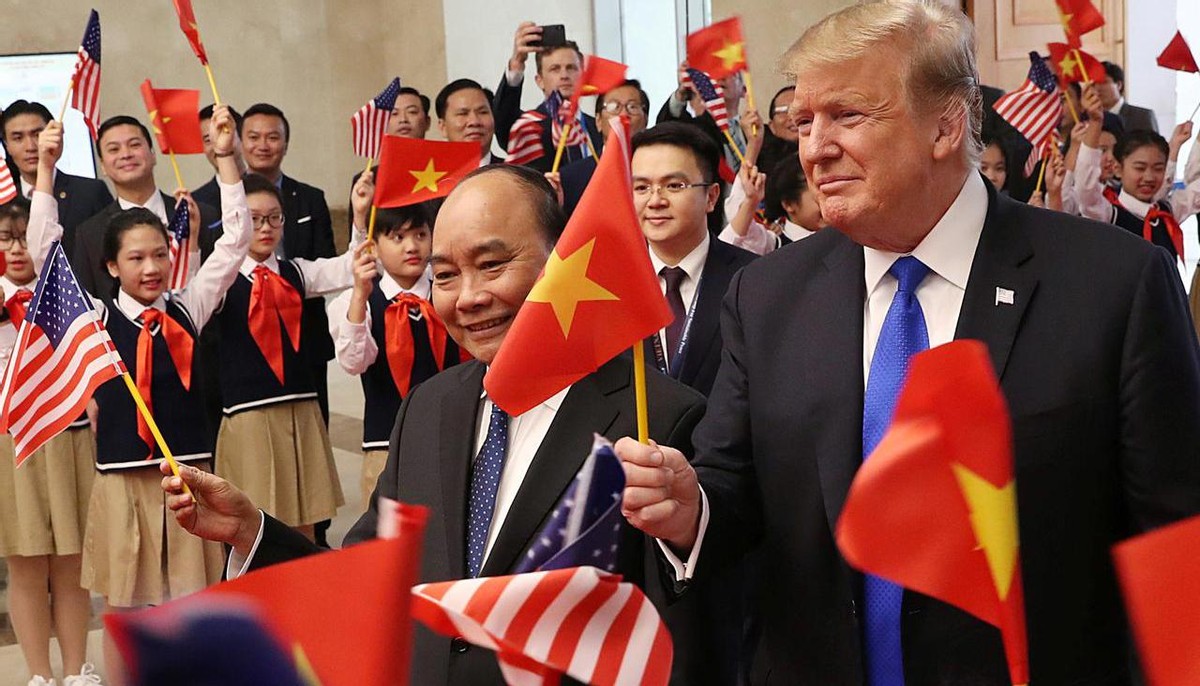 拒绝成美国制华的棋子，不让美国驻扎本国，越南到底在玩什么把戏