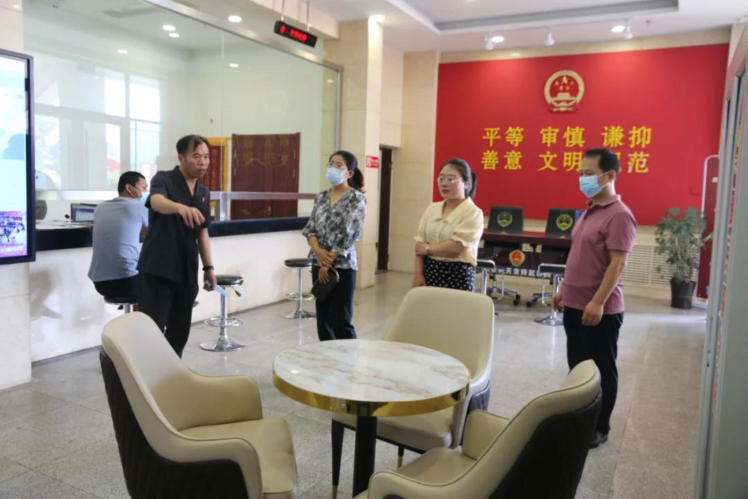 惠慧在文水法院调研一站式多元解纷和诉讼服务体系建设工作