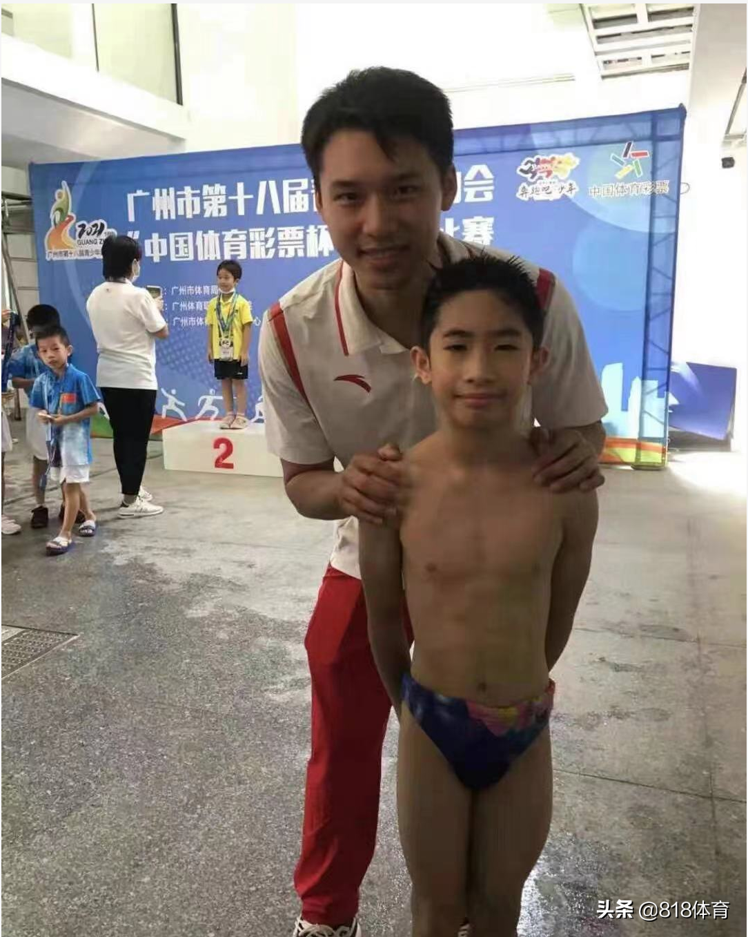 感恩!全红婵陈艾森回广州体校看望恩师,她耕耘30年造3大奥运冠军