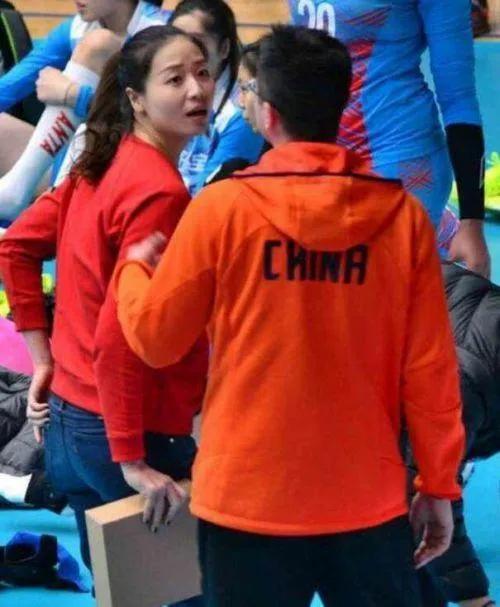 魏秋月的故事：亚洲最美二传，与老公15岁就相识，曾被郎平催婚