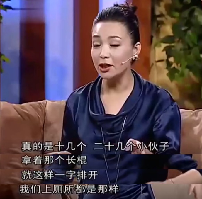 23年前，因张铁林一句话，戴春荣接拍《还珠格格》，如今她后悔吗