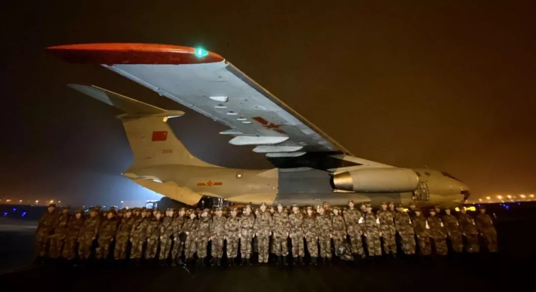 八一建军节，向可敬可爱的中国军人致敬