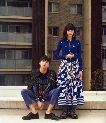 图文 权志龙和小松菜奈的合照 关于他俩的时尚 情侣时髦穿搭启示录 权志龙和小松菜奈穿搭 Www Bagua5 Net