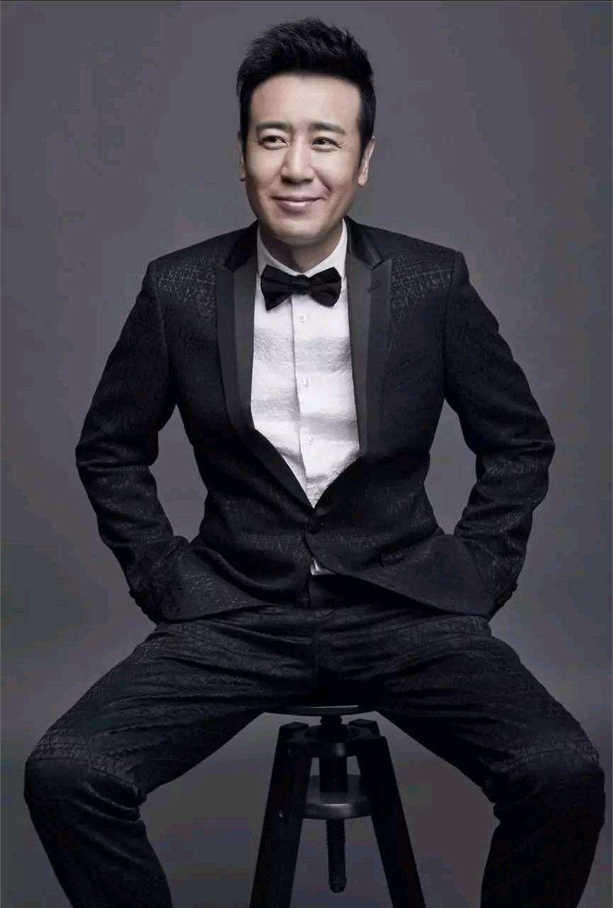 三岁丧父，吃姐姐的奶长大的于和伟，张丰毅评价：“打骨子里坏”