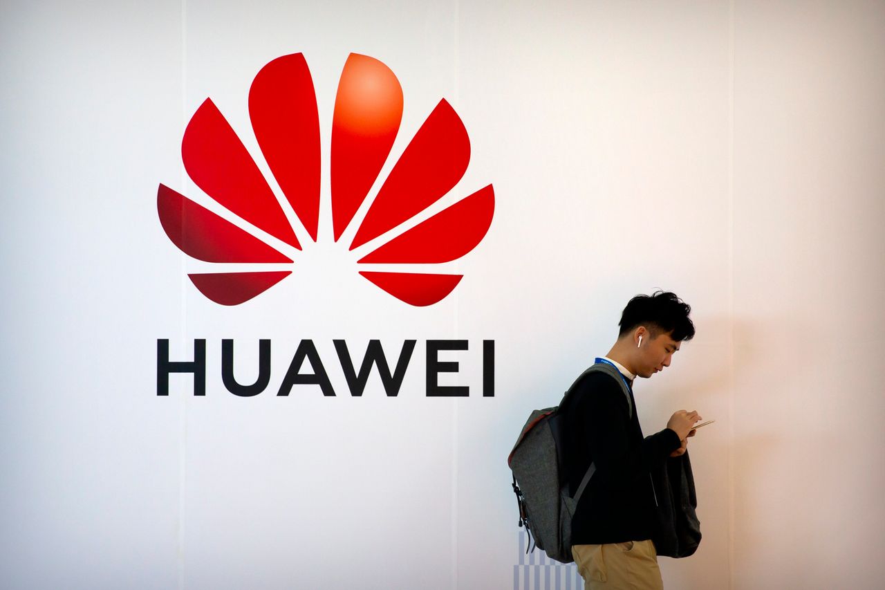 中国手机市场洗牌：华为第一无悬念！苹果仅排第五，第二让人意外