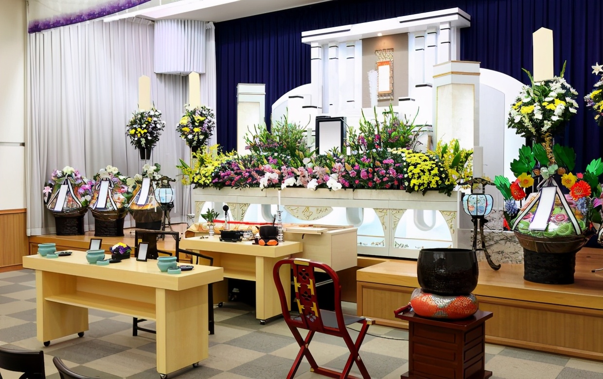 日本"葬礼纪":把死人生意做活