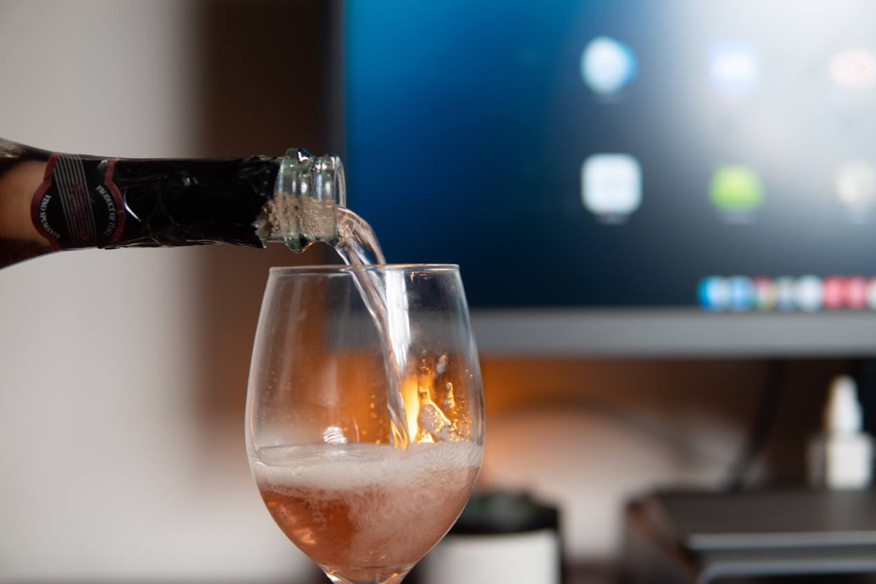 新春囤货指南：莫斯卡托起泡酒：清爽甜美