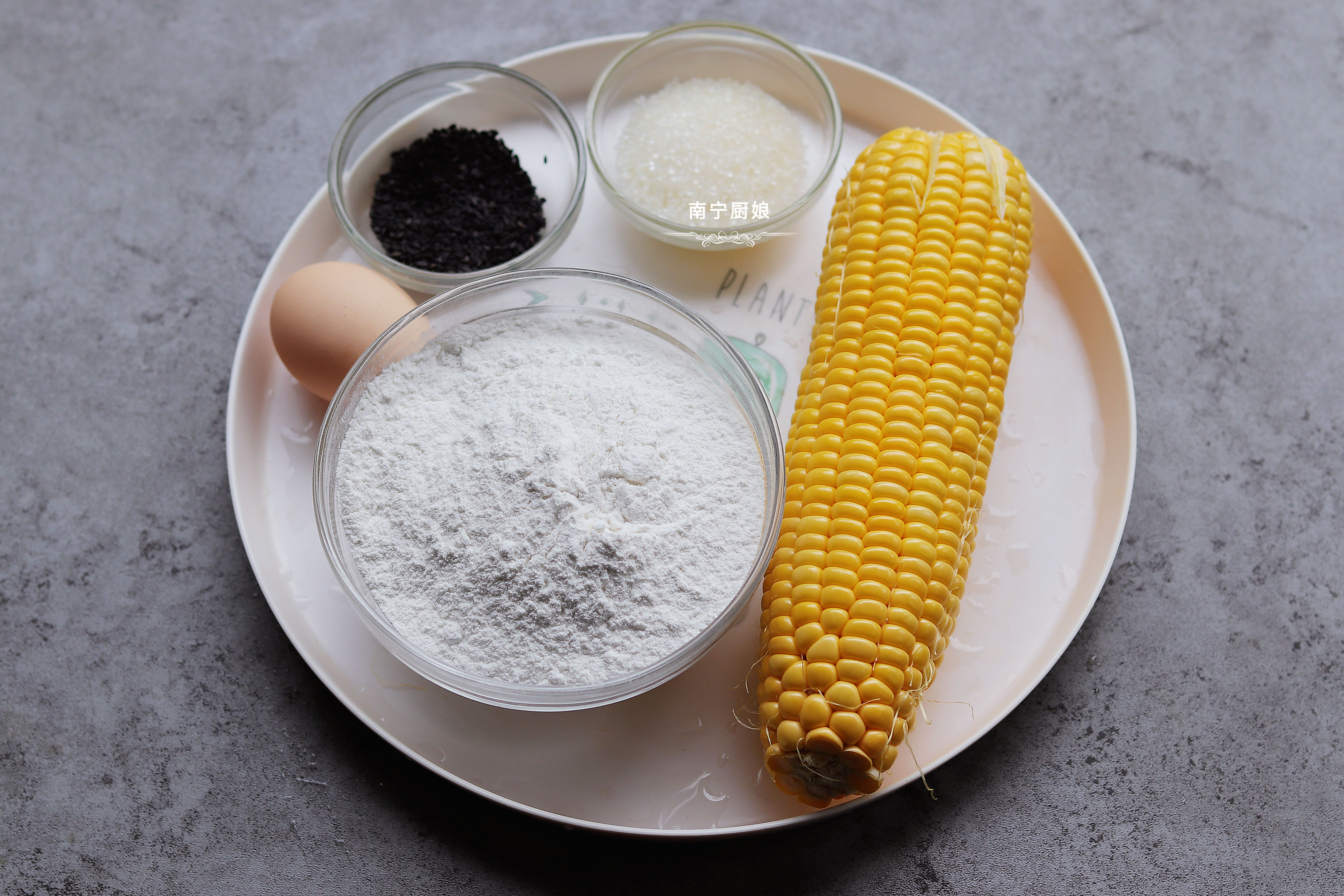 秋天碰到这菜我一次买5斤，维生素是大米的10倍，香甜营养美味