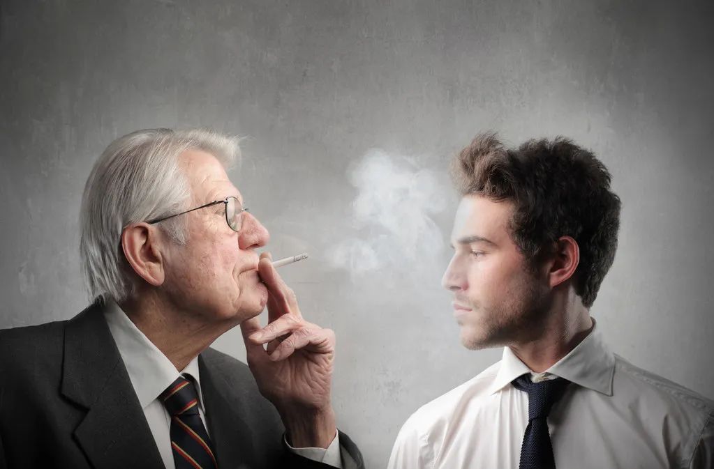 为何有些领导，总是批评真正做事的员工？精明的人，从这3点分析