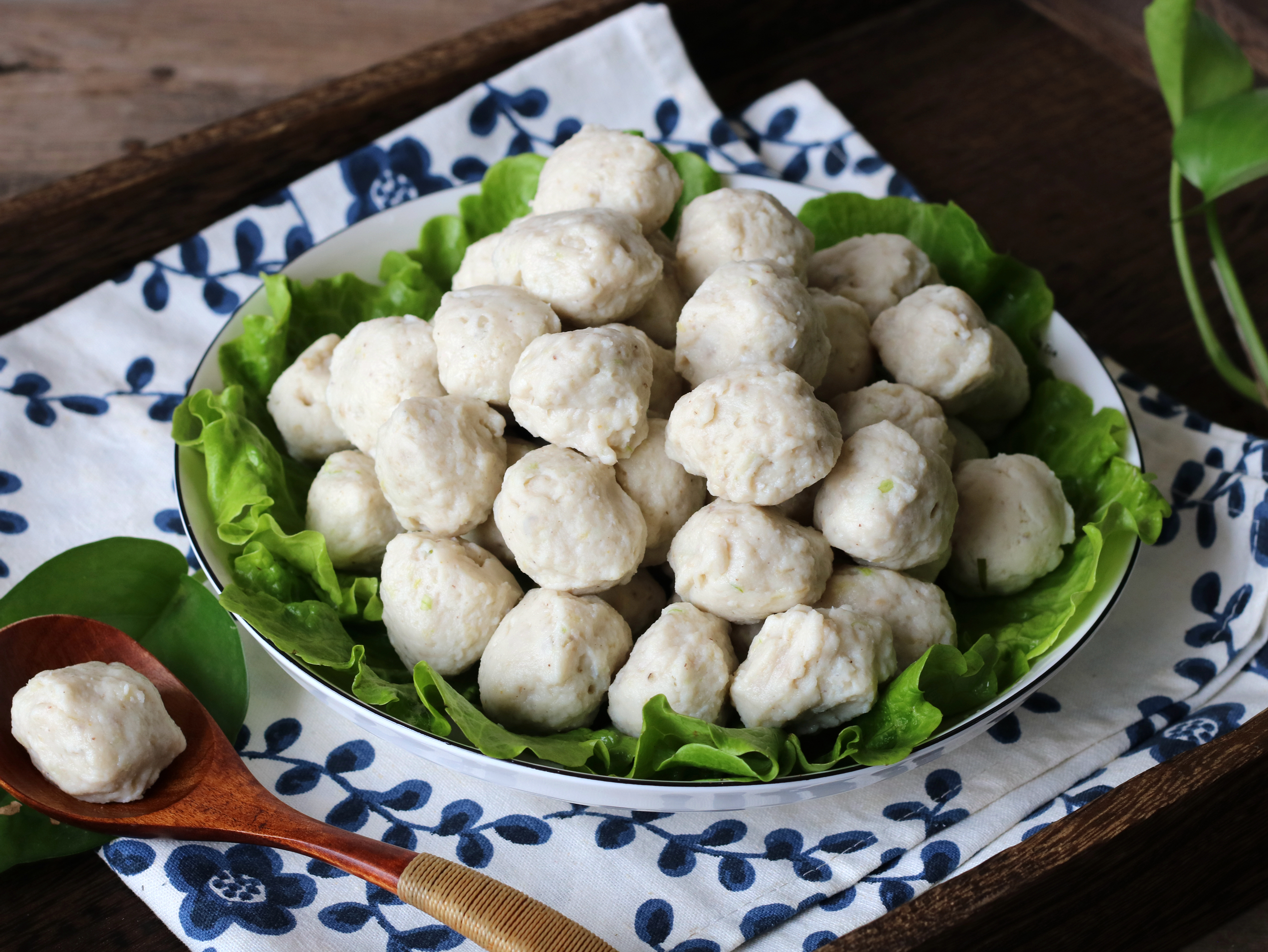 孩子想吃鱼丸，别总买着吃，自己做干净卫生，没有添加更健康