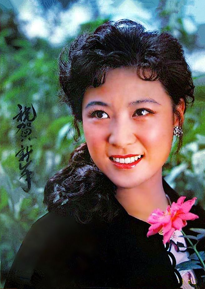 “80年代红星”王馥荔：丈夫为娶她被开除，儿子王骁也成实力派
