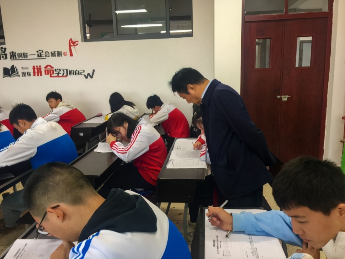 以考促学 | 湖南医药职专举行2020年下学期期中考试