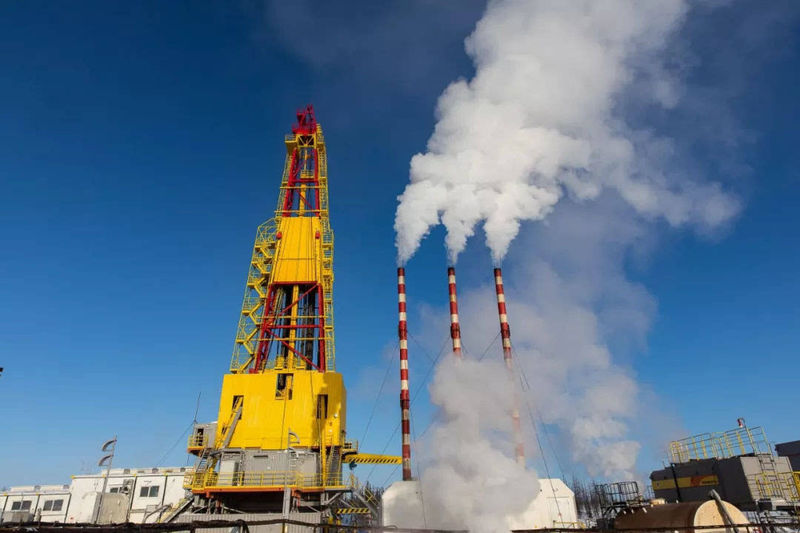 美军又要拦截伊朗油轮？革命卫队发出警告：若