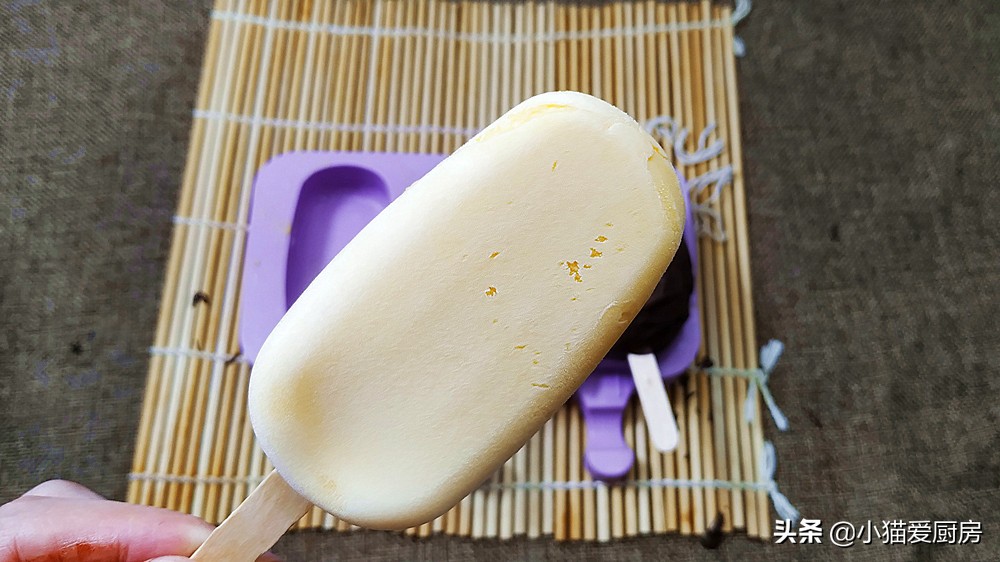 圖片[1]-教你自制水果酸奶雪糕 材料簡單 在家就能做 口感和味道都很棒-起舞食譜網