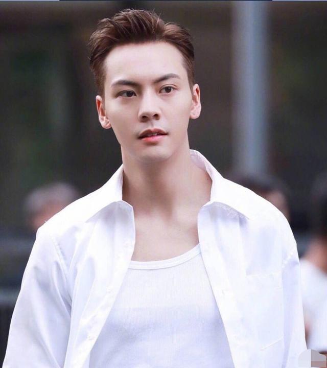 Little gossip of William Chan, Wang Yuan, Yu Shuxin and other stars - iNEWS