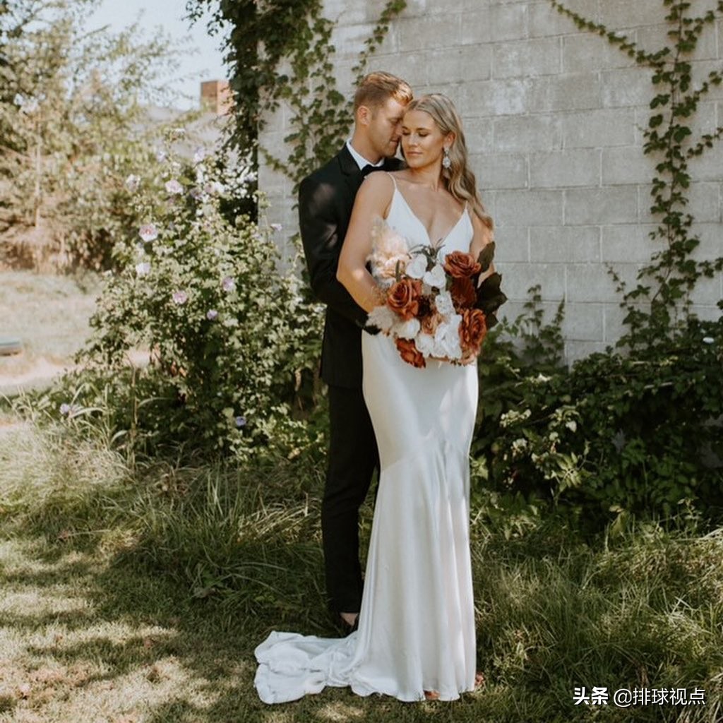 Drews!U.S. women's volleyball team responds to the first wave of Annie