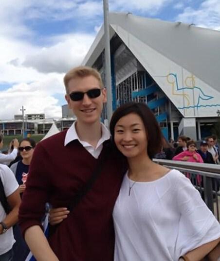 “国民大姐”敬一丹：嫁亿万富商，结婚40年，女