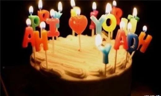 朋友圈生日快乐祝自己的话配图说说 低调的祝自己生日快乐图片