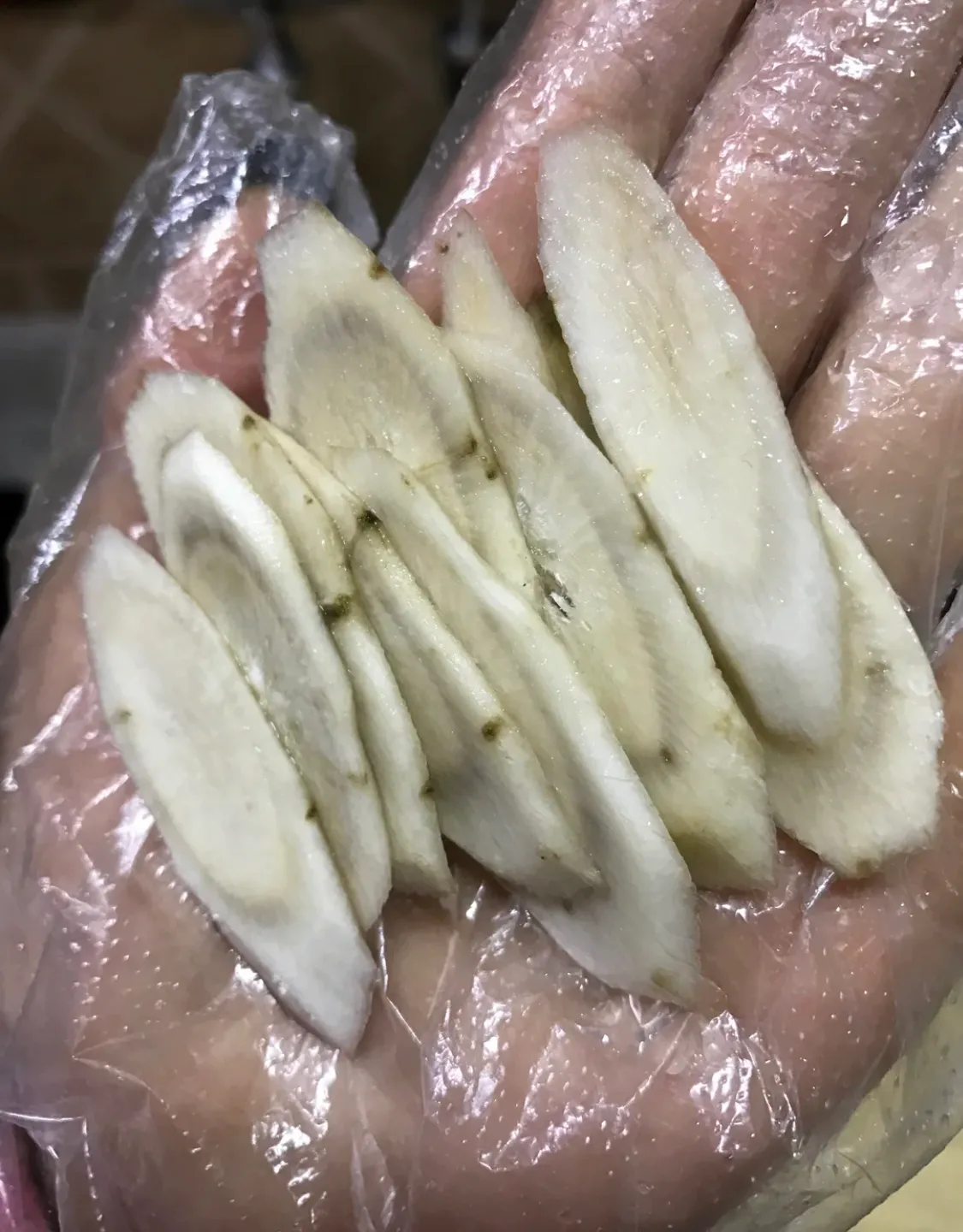 牛蒡大家都怎么吃?我们烟台人腌着吃,超好吃 美食做法 第1张 牛蒡大家都怎么吃?我们烟台人腌着吃,超好吃 美食做法 第1张