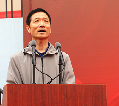 蘭州市第二人民醫(yī)院承辦的甘肅省衛(wèi)生健康委系統(tǒng)第五屆“健康杯”足球聯(lián)賽正式拉開(kāi)帷幕