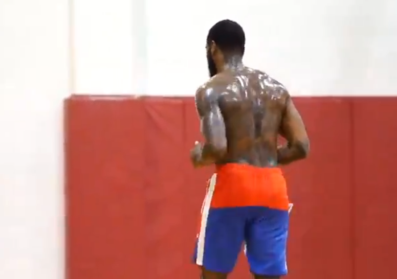 1.7億巨頭傷癒歸來！野球場5V5無人能擋，東區競爭更激烈了