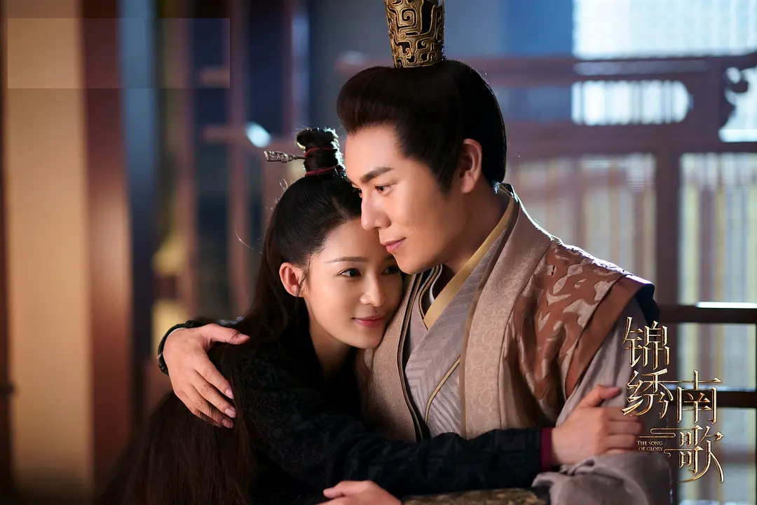 40+男星搭档年轻女星演戏：李晨勉强能看，陆毅