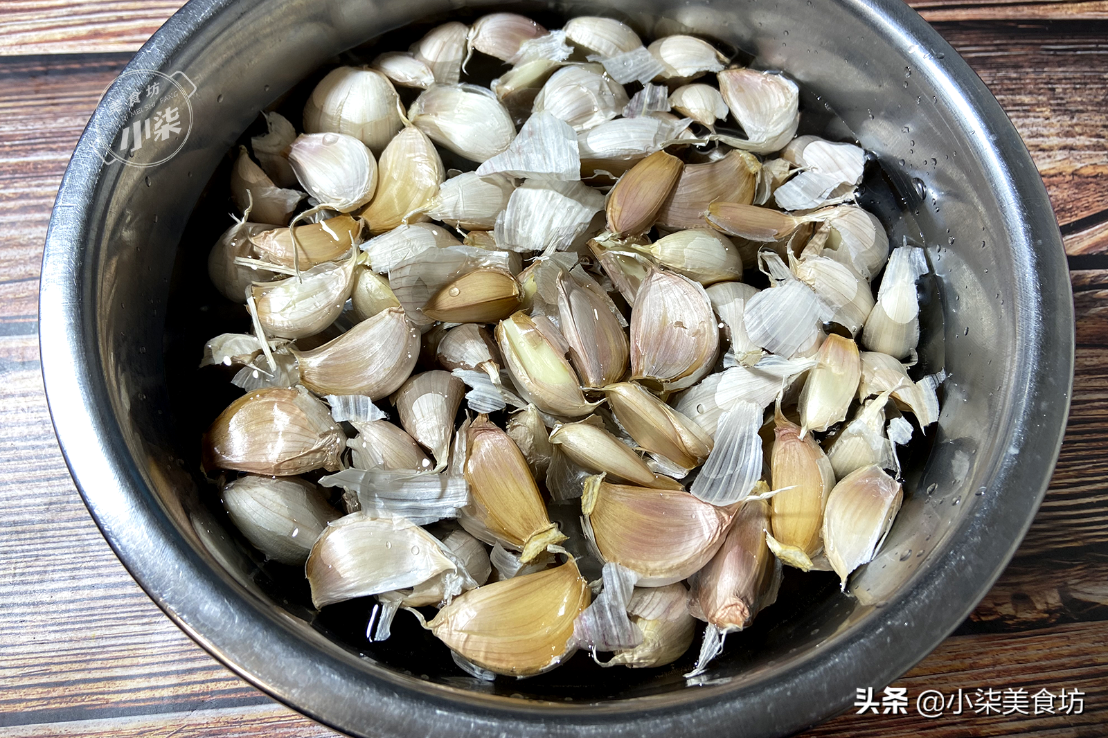 Teach you to bloat dried meat 8 garlic are correct practice, remember 2 keys well to nod, assure 2 days to become green, acid is sweet fragile bright