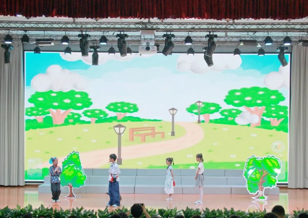 成都市双流区棠湖小学——阅读活动｜童话里绽放 阅读中成长