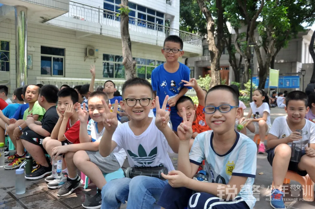 锐警少年警训夏令营：扬帆起航，这是一个崭新的开始