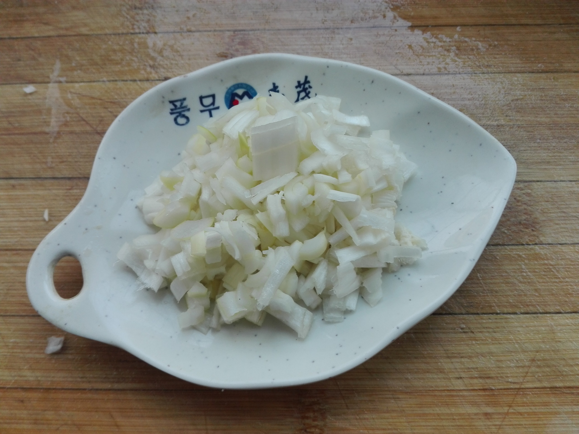 天熱，這魚碰到別錯過，肉多無刺，高蛋白低脂肪，孩子常吃頭腦好