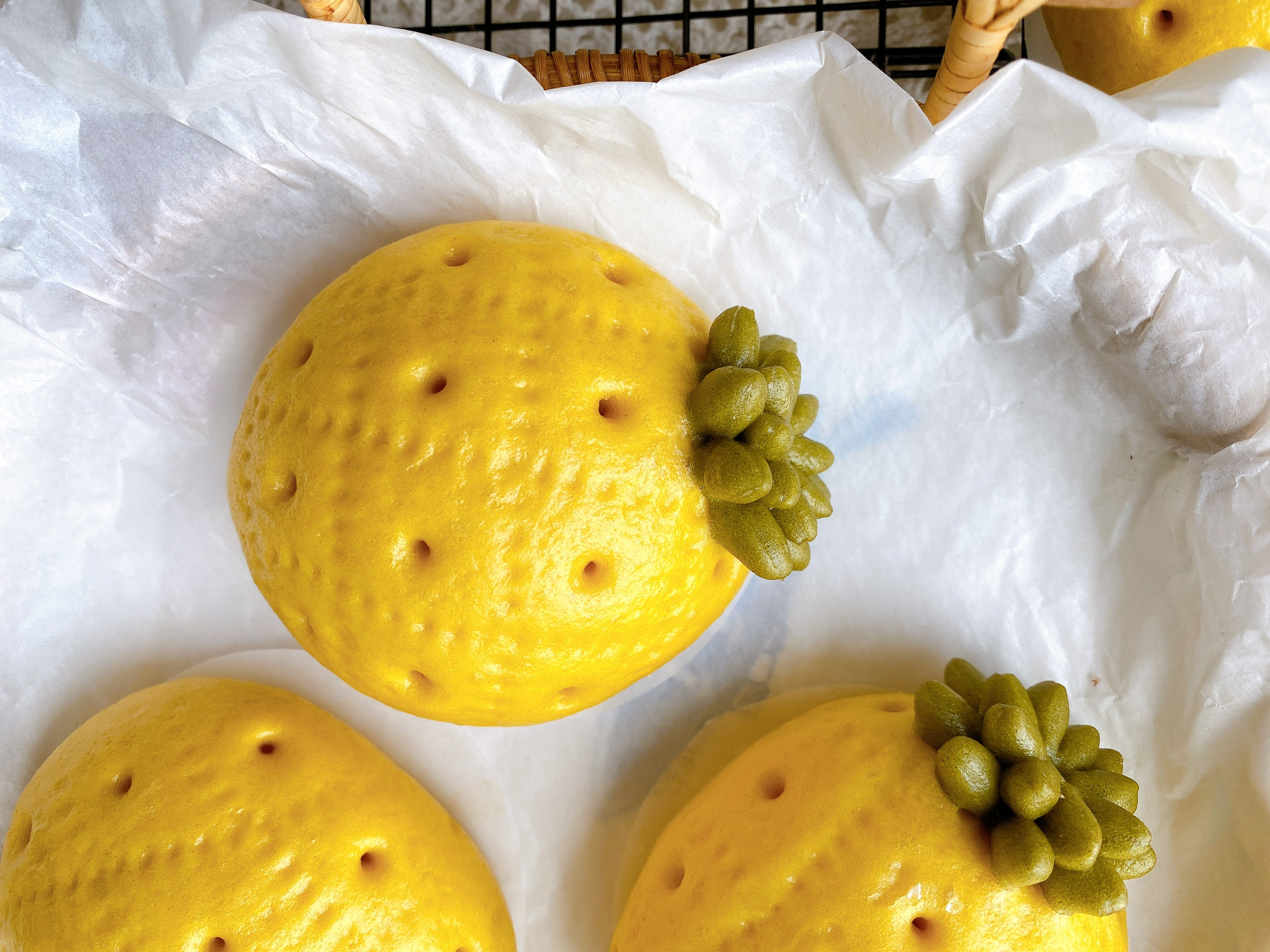 六一兒童節要到了，給孩子做款菠蘿饅頭，顏值高易操作，孩子愛吃