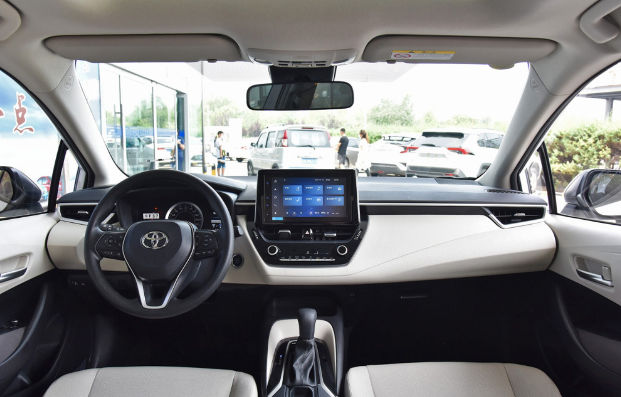 新卡罗拉来了，怎么变三缸了，能火么