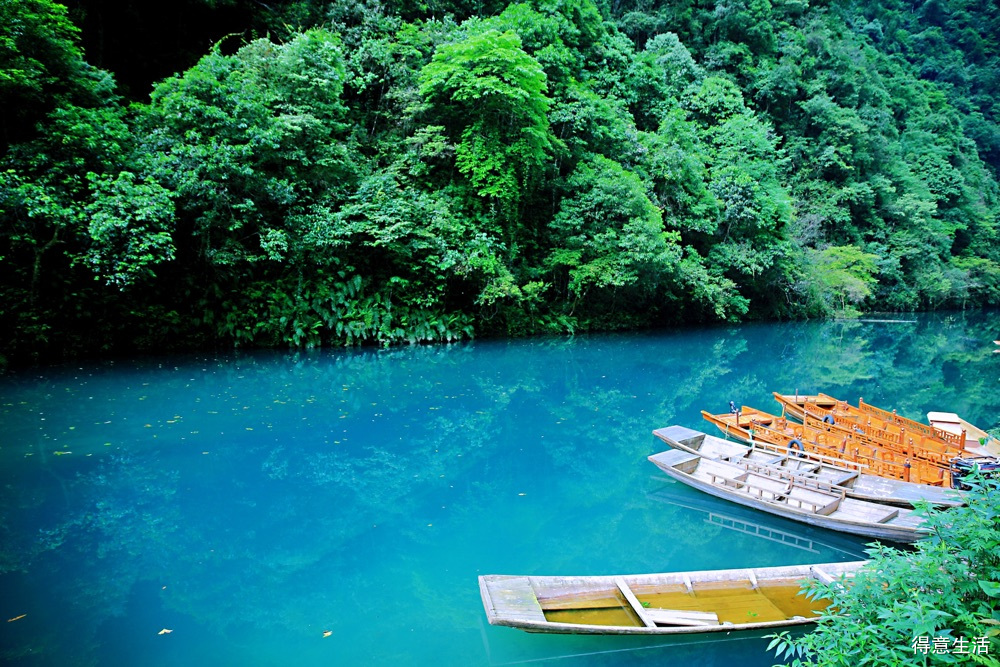 用了一个周末加两天休息时间，自驾去了一趟鄂
