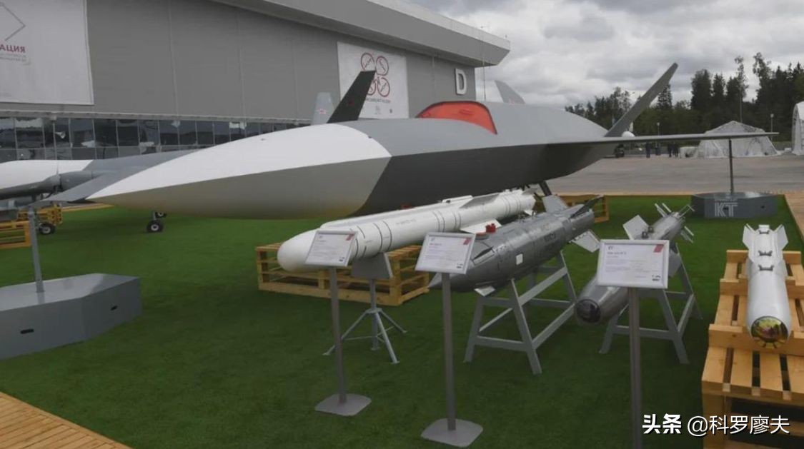 隐身作战，雷霆来袭：俄罗斯打造世界级无人机，跟上了中国步伐