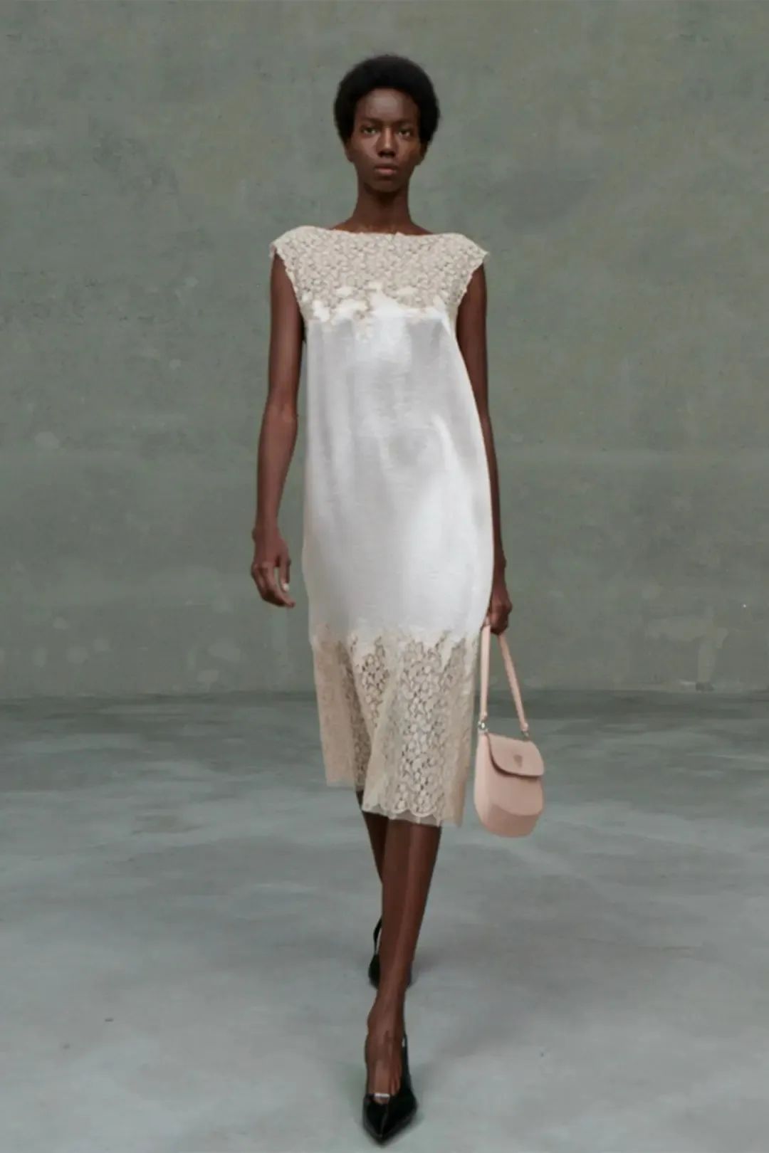 Prada 2021春夏多重视角未演之秀