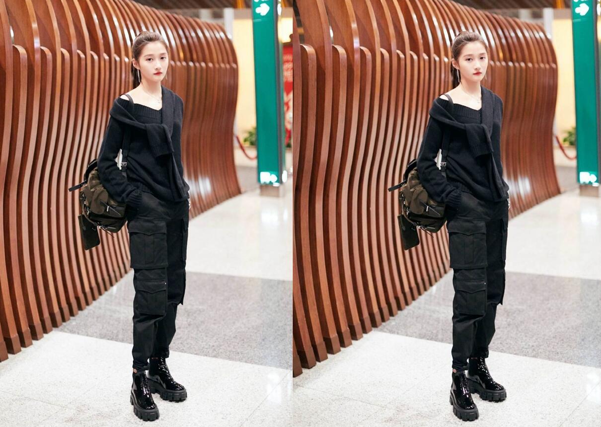 关晓彤穿白裙拍大片，初恋感爆棚却翻车，路人