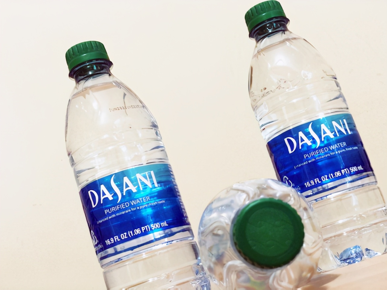 好心當驢肝肺？ 可口可樂援助得州，網民卻表示：這水有毒！