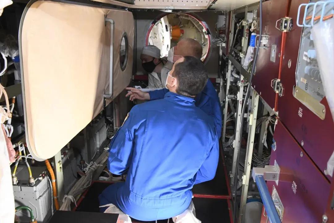 �й��ռ�վ���Ĳ�˳�����죬������Ĳ�ȴΪ���ڵ���ſ��20���ꣿ