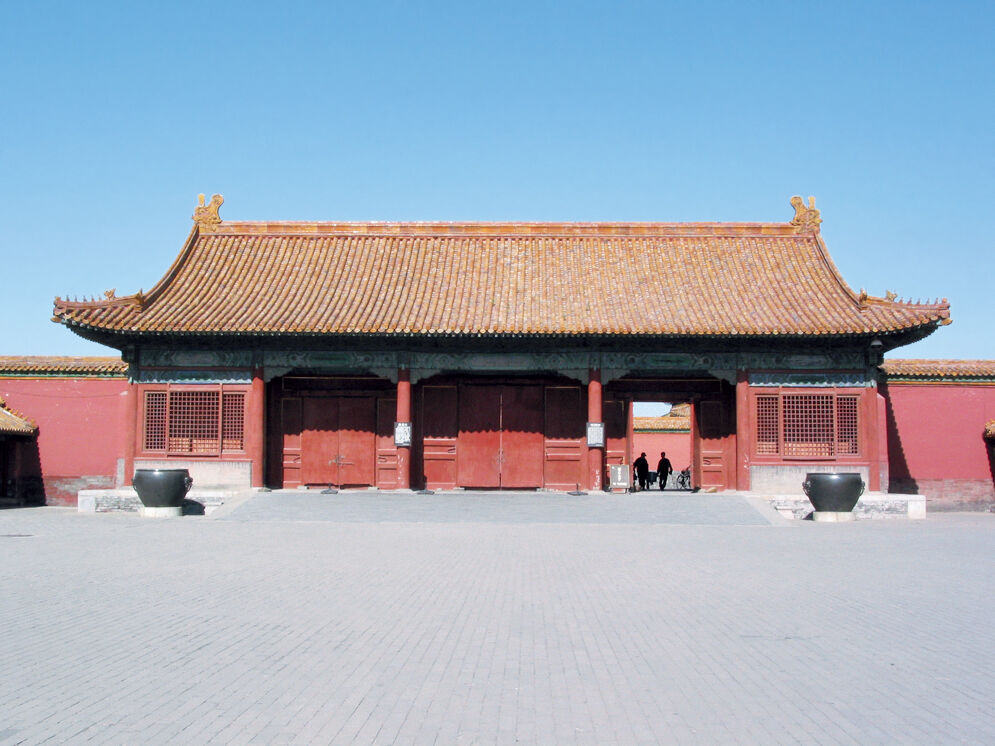 这里曾经是紫禁城的私刑场所，明朝皇帝用杖刑，清朝则改杖为跪