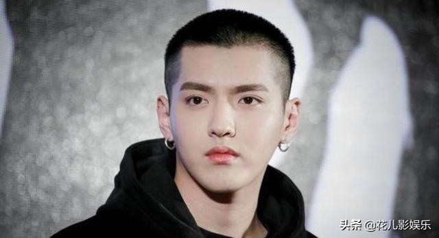 Who is Wu Yifan's mother Wu Yifan's mother is so rich Wu Yifan's mother  background - iMedia