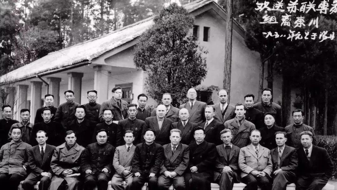 �����й�Ƿ��������ծ���ʱ���ꣿ����������û�б�ծ��